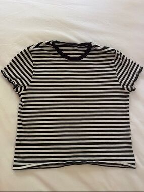 Everlane The Box Cut Tee